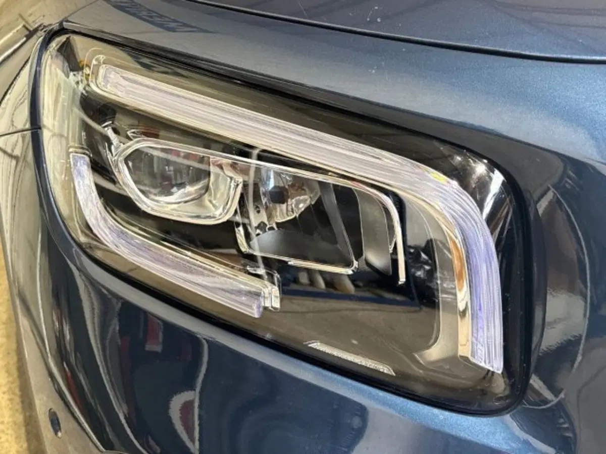 Mercedes-Benz GLB usata a Bologna (7)