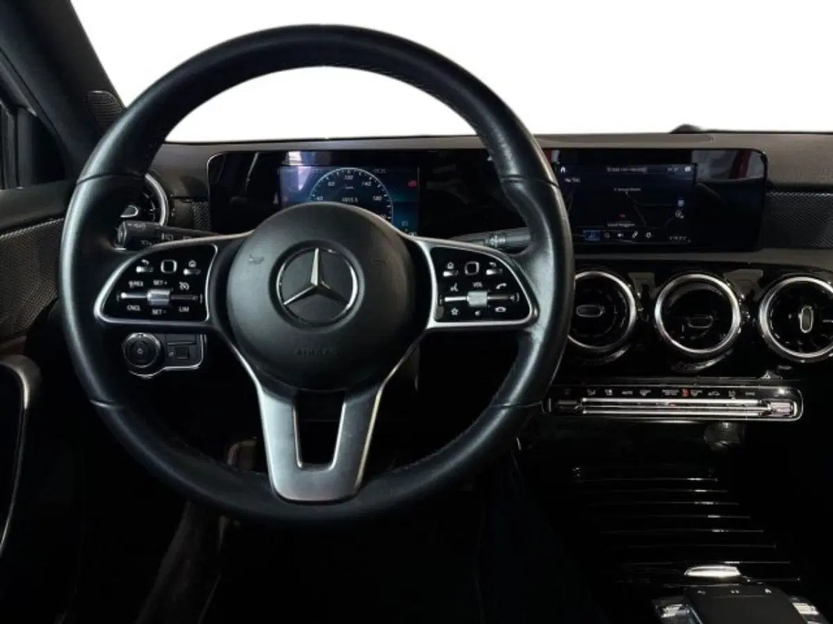 Mercedes-Benz Classe A Sedan usata a Bologna (11)
