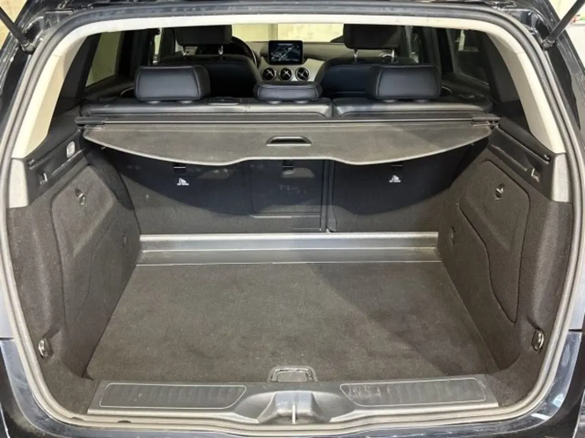 Mercedes-Benz Classe B usata a Bologna (8)
