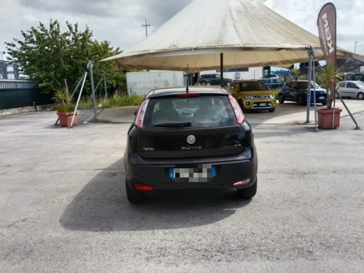 Fiat Grande Punto usata a Macerata (5)