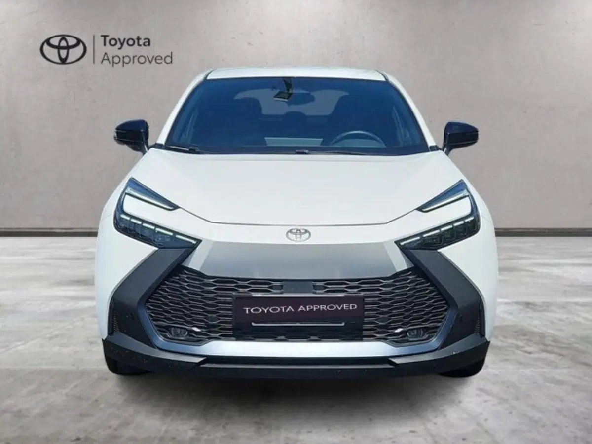 Toyota Toyota C-HR usata a Roma (13)