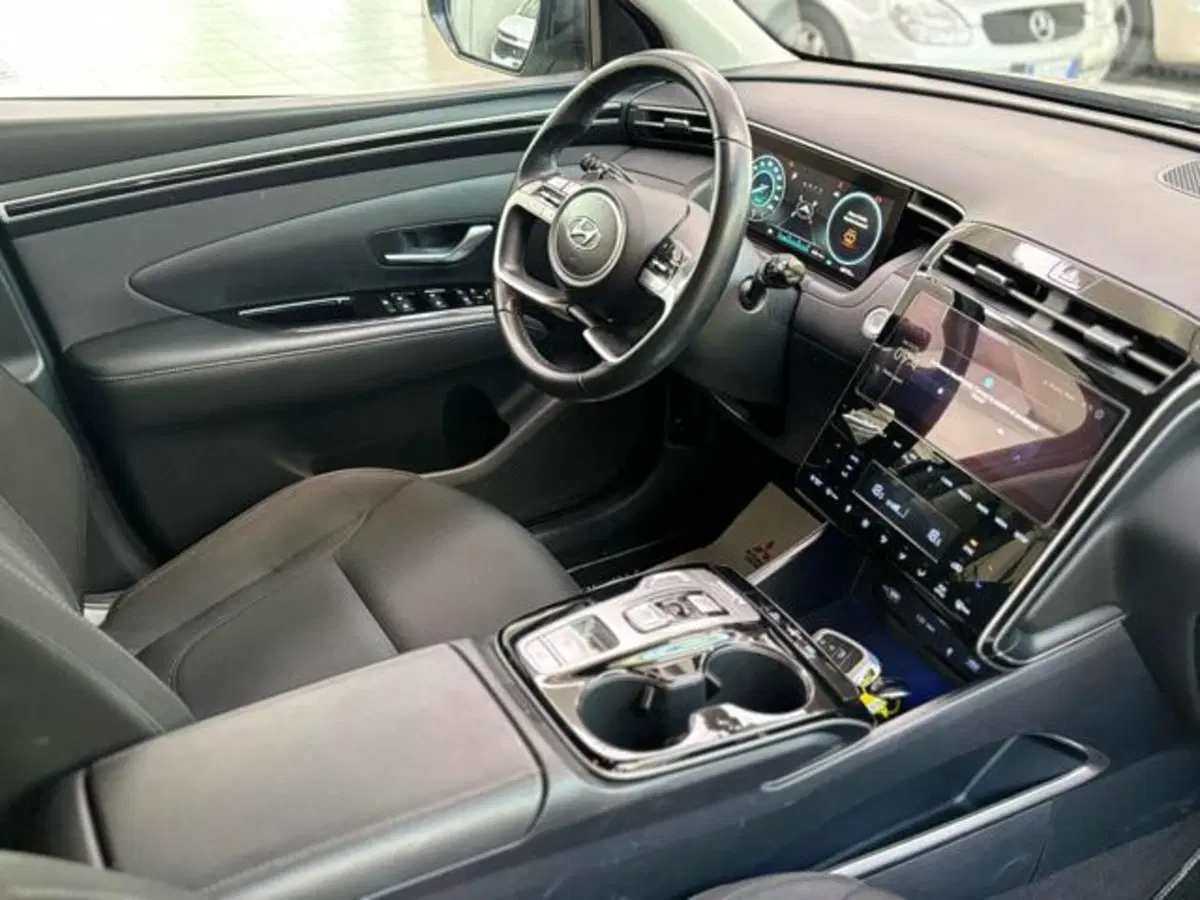 Hyundai Tucson usata a Pesaro-Urbino (9)