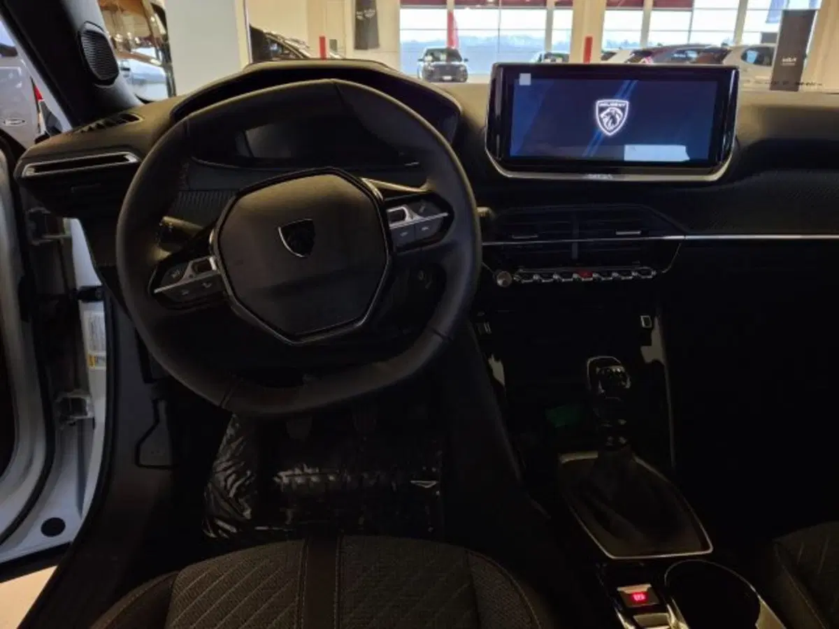Peugeot 2008 usata a Vicenza (10)