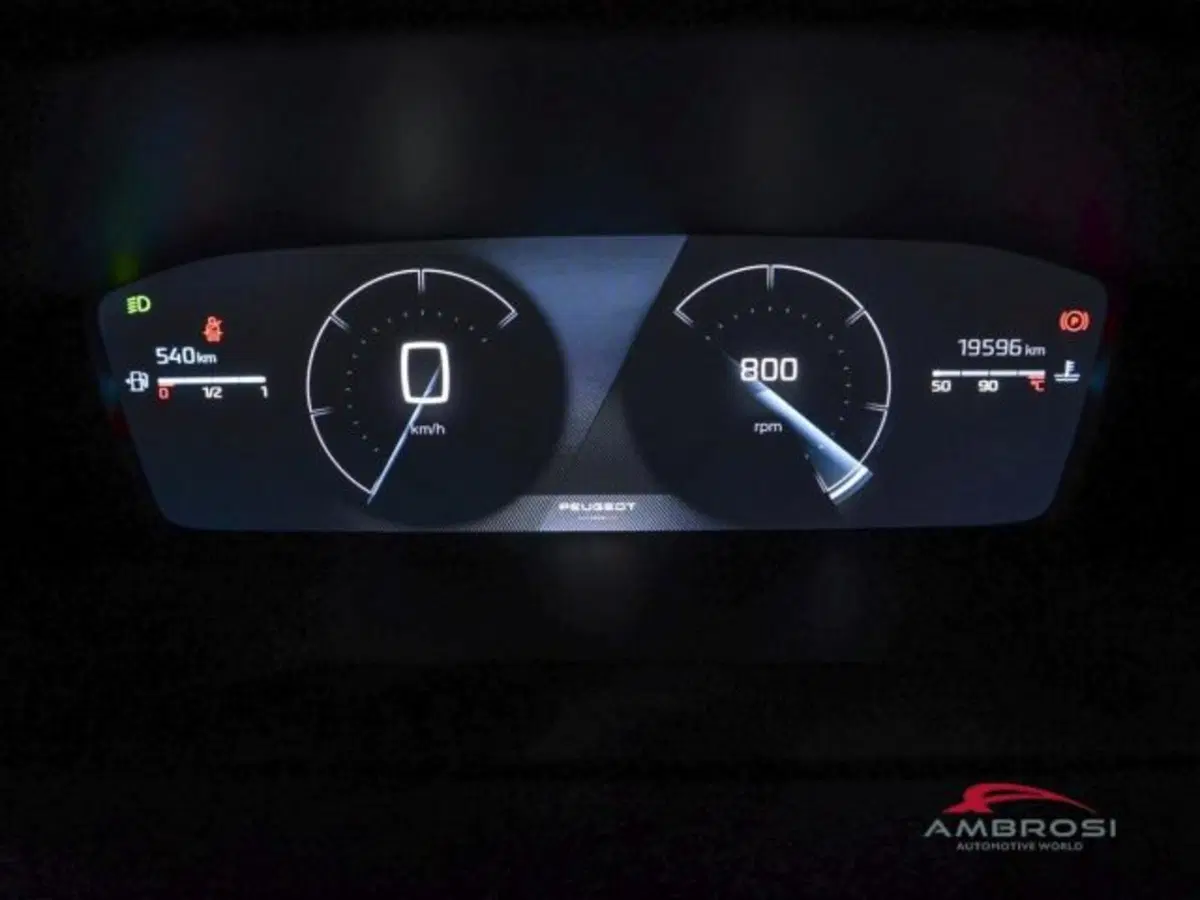 Peugeot 208 usata a Perugia (13)