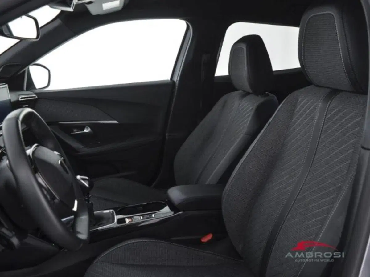 Peugeot 2008 usata a Perugia (9)