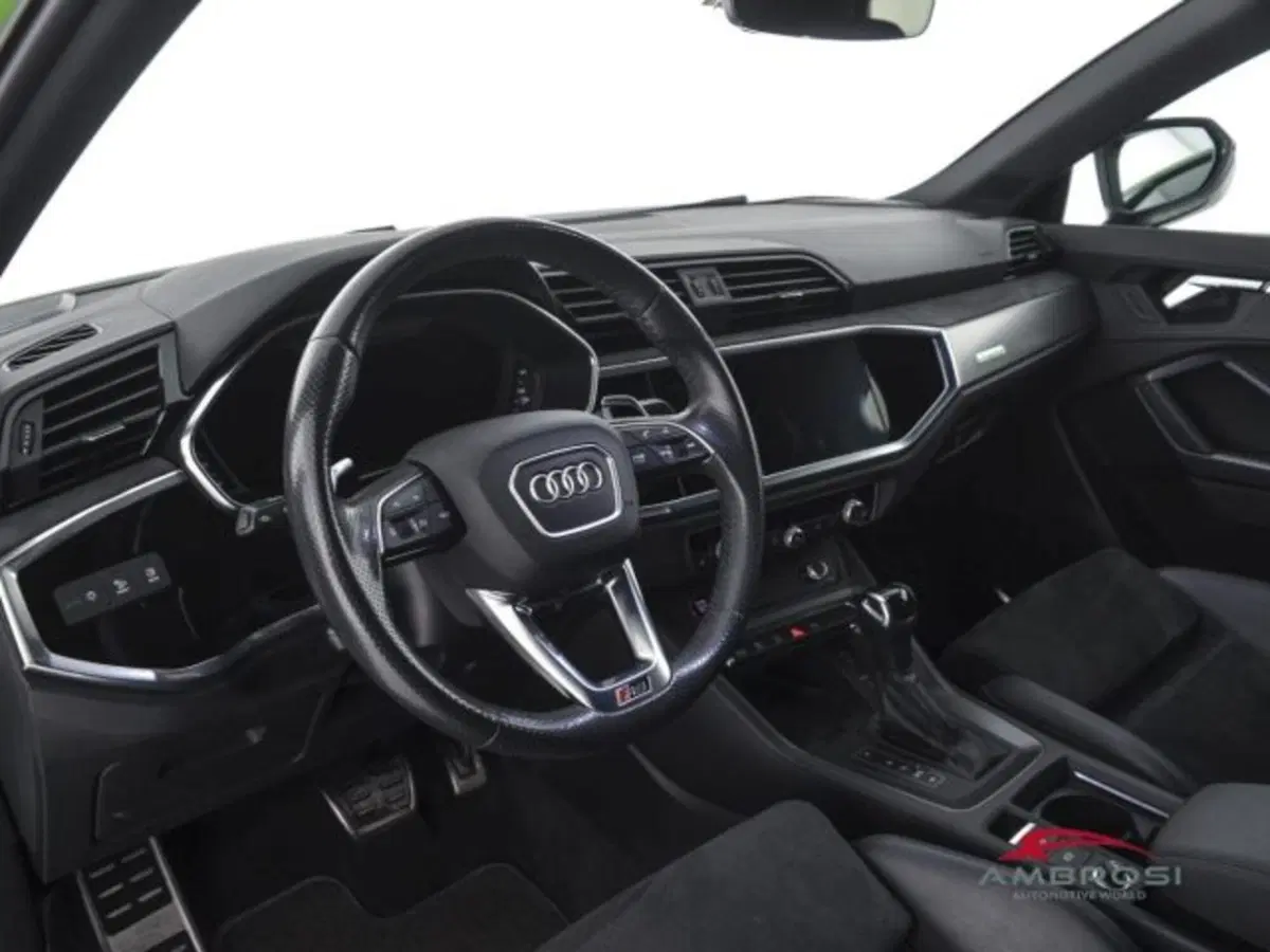 Audi RS Q3 usata a Perugia (8)