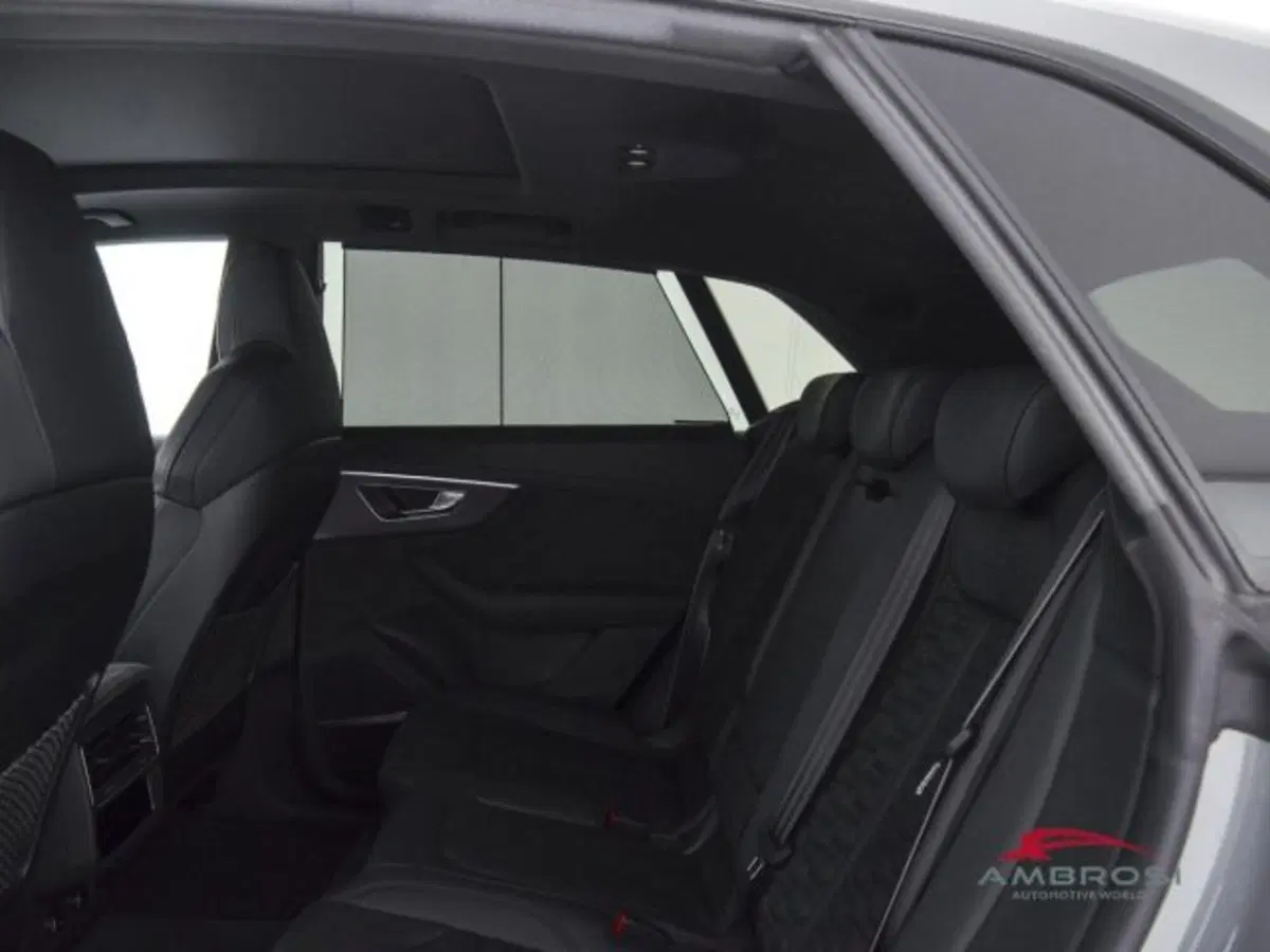 Audi RS Q8 usata a Perugia (10)