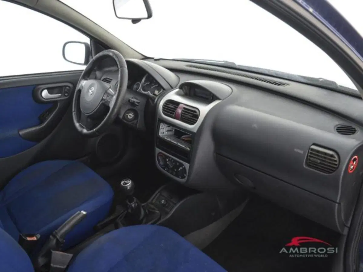 Opel Corsa usata a Perugia (12)