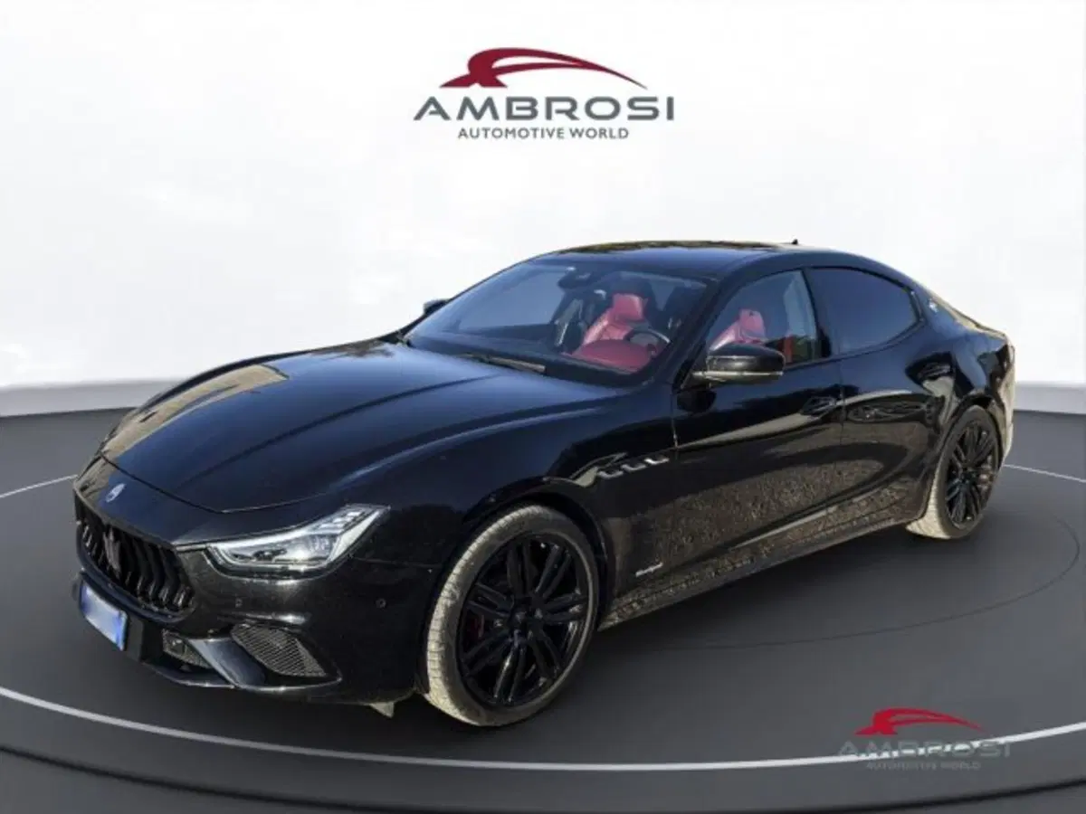 Maserati Ghibli usata a Perugia