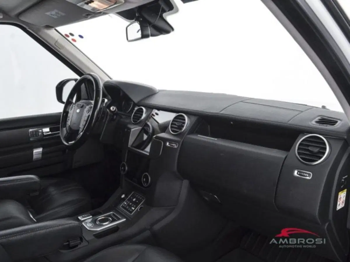 Land Rover Discovery usata a Perugia (12)