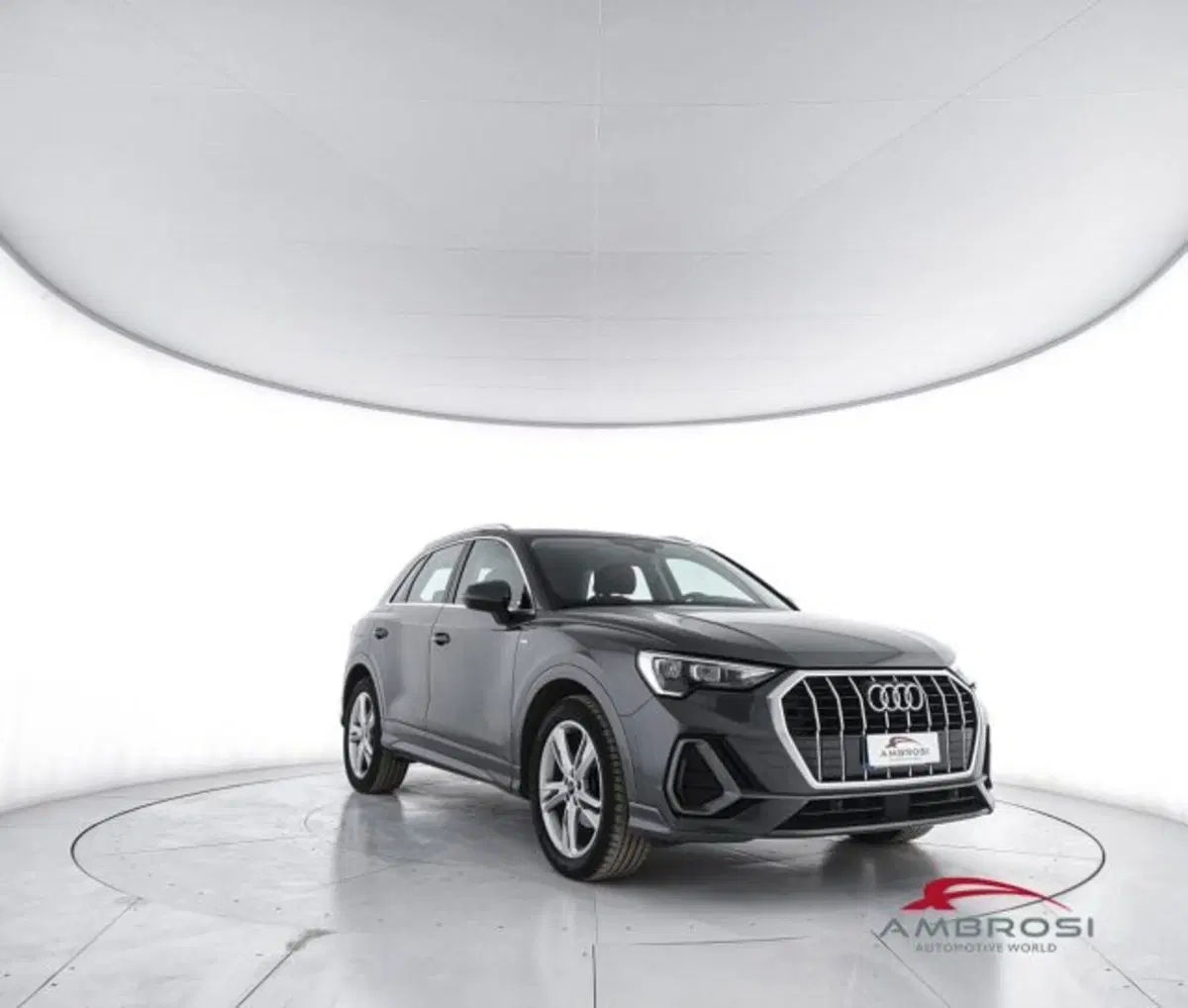 Audi Q3 Sportback usata a Perugia (2)