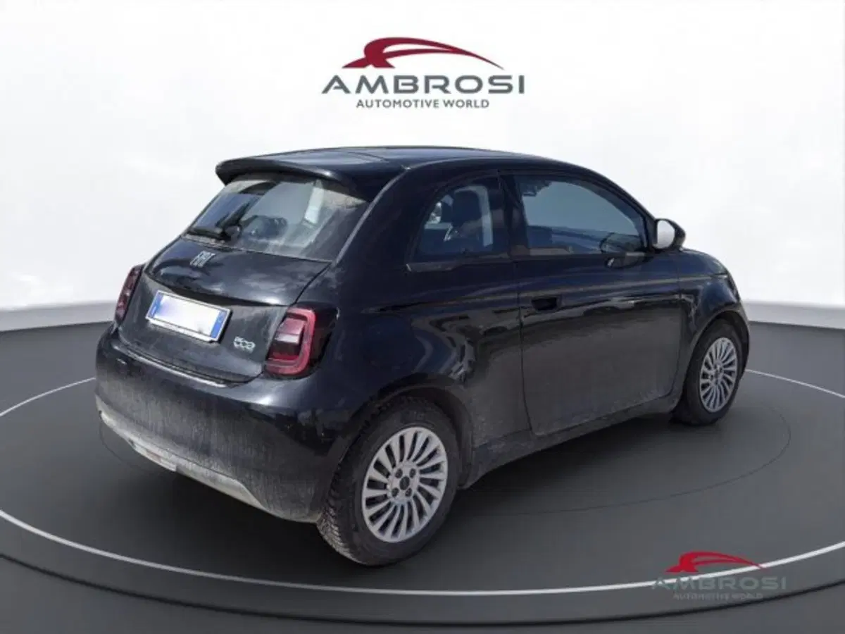 Fiat 500 Cabrio usata a Perugia (3)