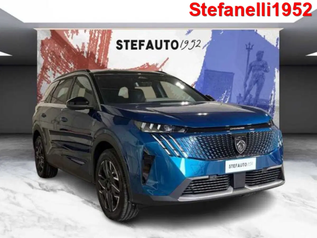 Peugeot 5008 nuova a Bologna