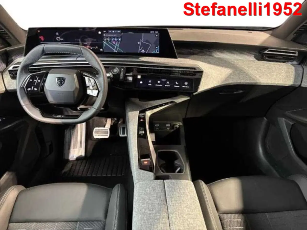 Peugeot 5008 nuova a Bologna (13)