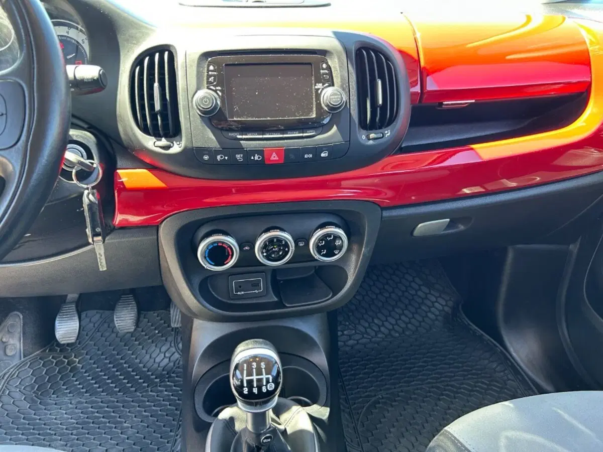 Fiat 500L usata a Verona (9)