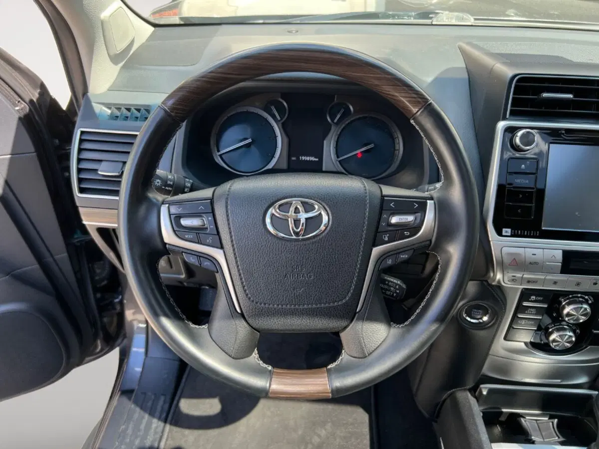 Toyota Land Cruiser usata a Verona (9)