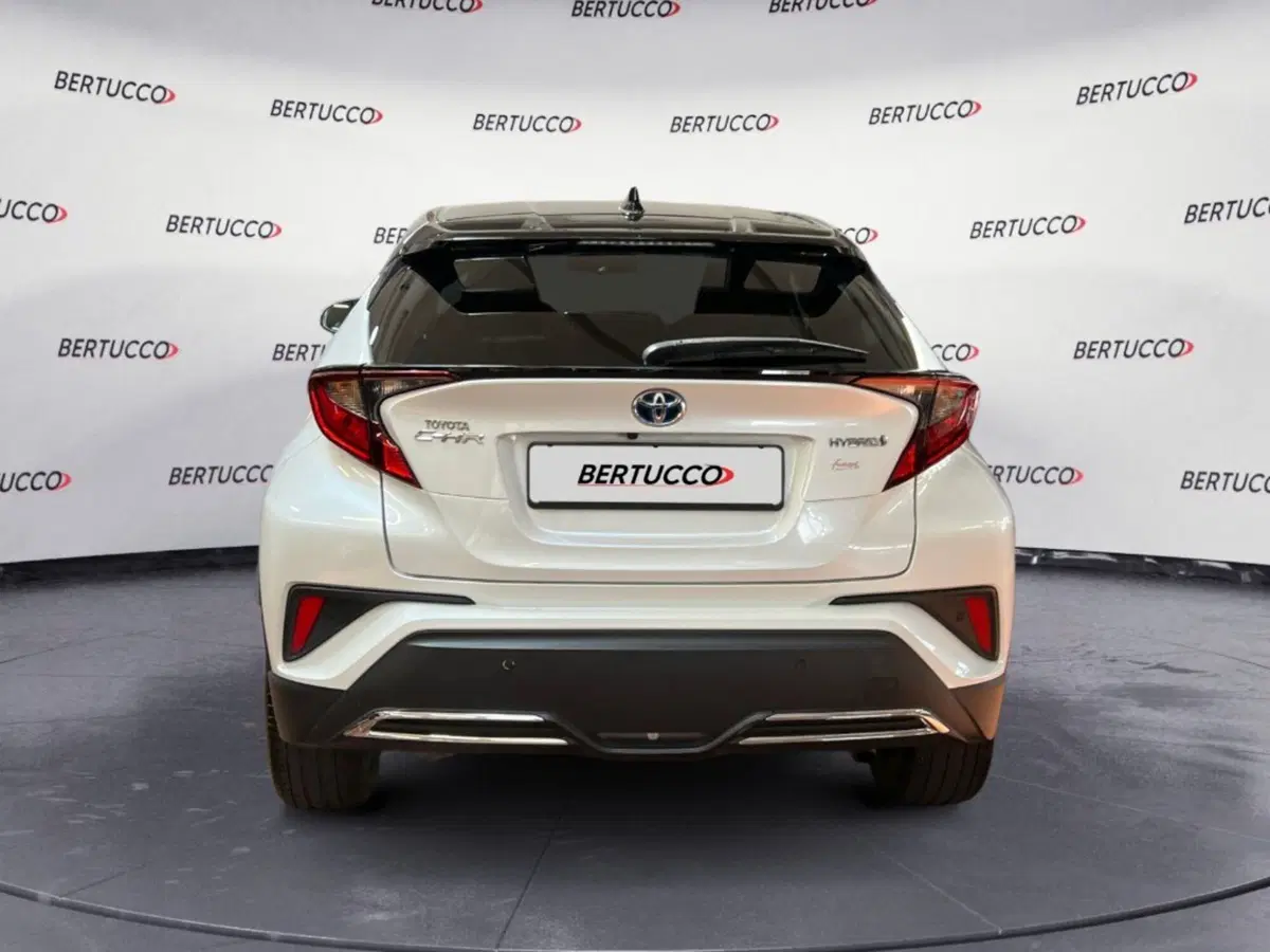 Toyota Toyota C-HR usata a Verona (4)