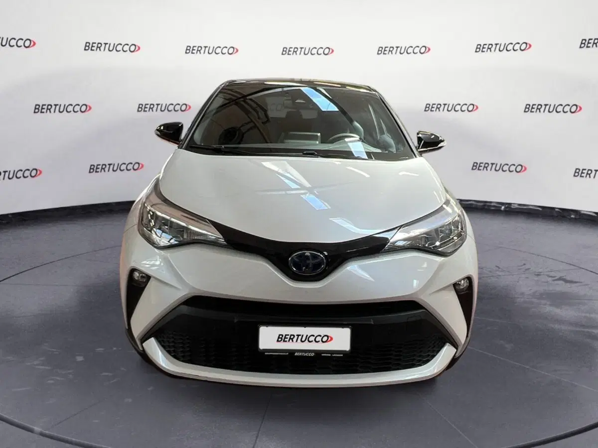 Toyota Toyota C-HR usata a Verona (6)