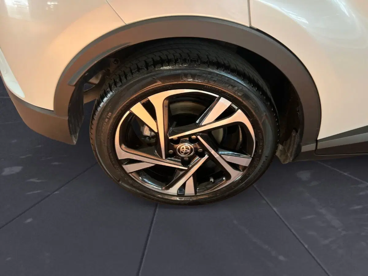 Toyota Toyota C-HR usata a Verona (7)