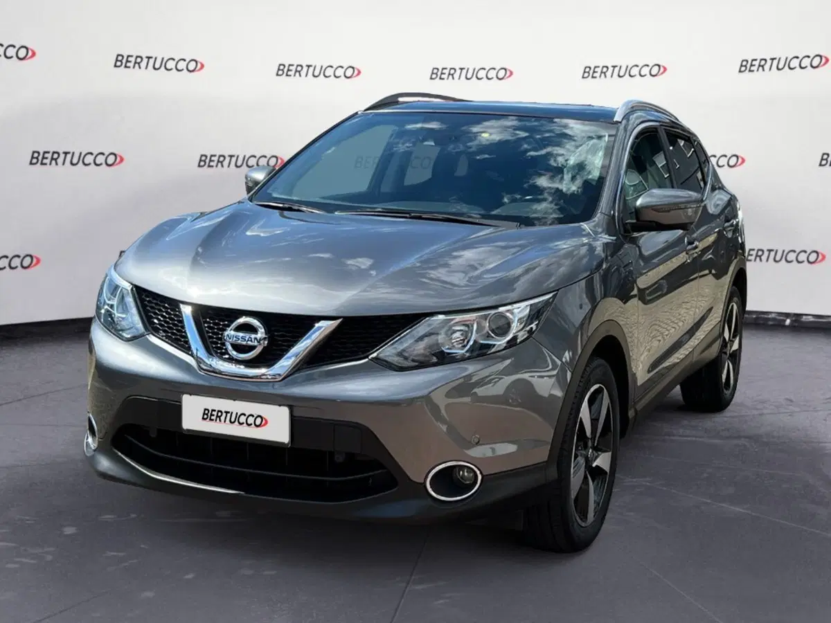 Nissan Qashqai usata a Verona (2)