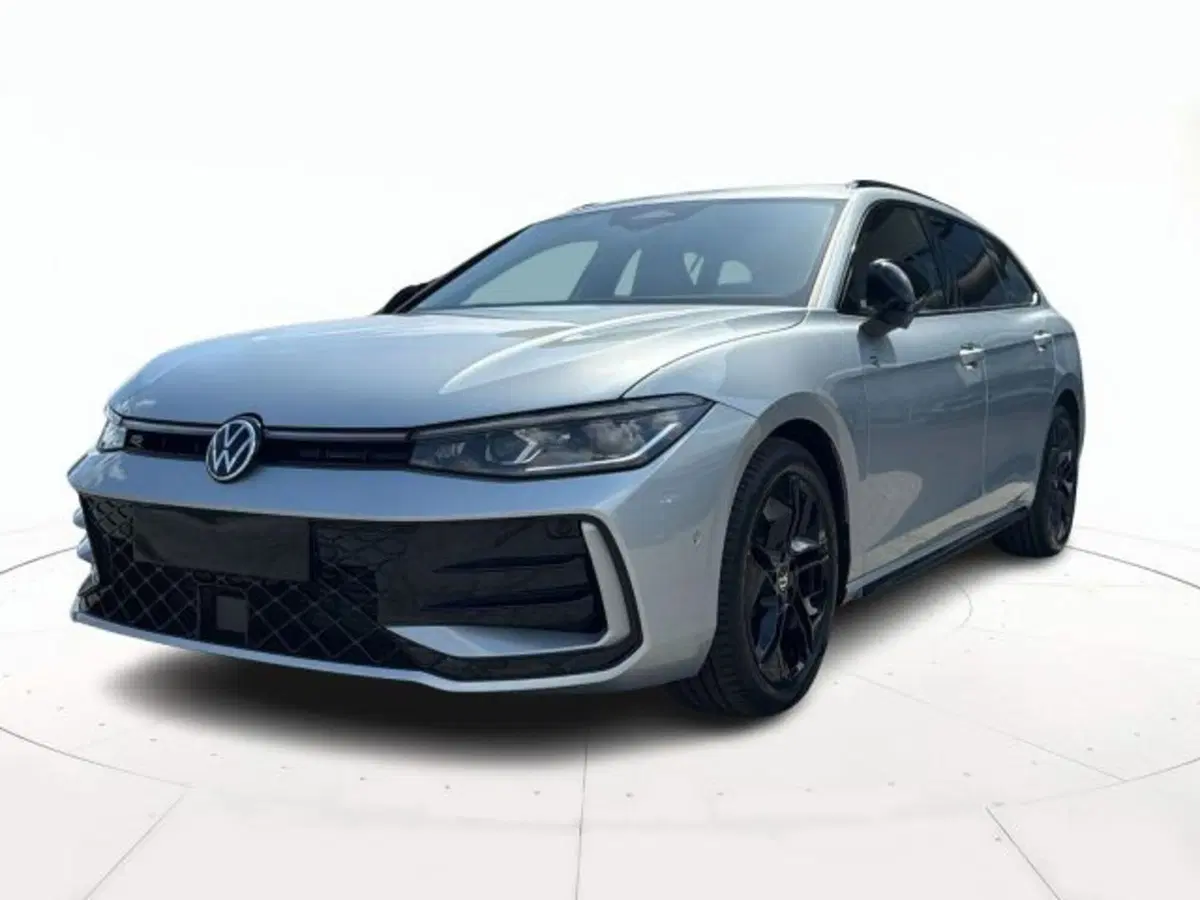 Volkswagen Passat nuova a Vicenza
