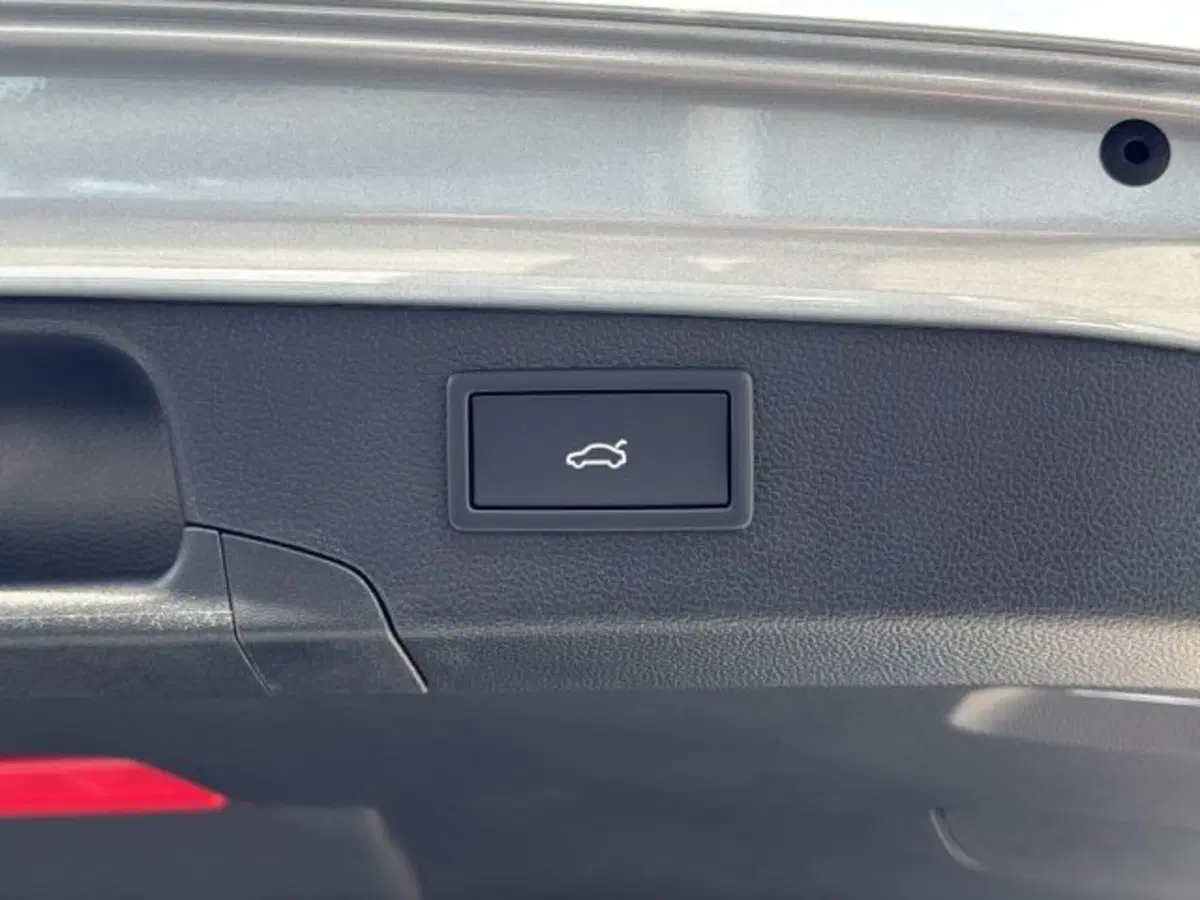 Volkswagen Passat nuova a Vicenza (12)