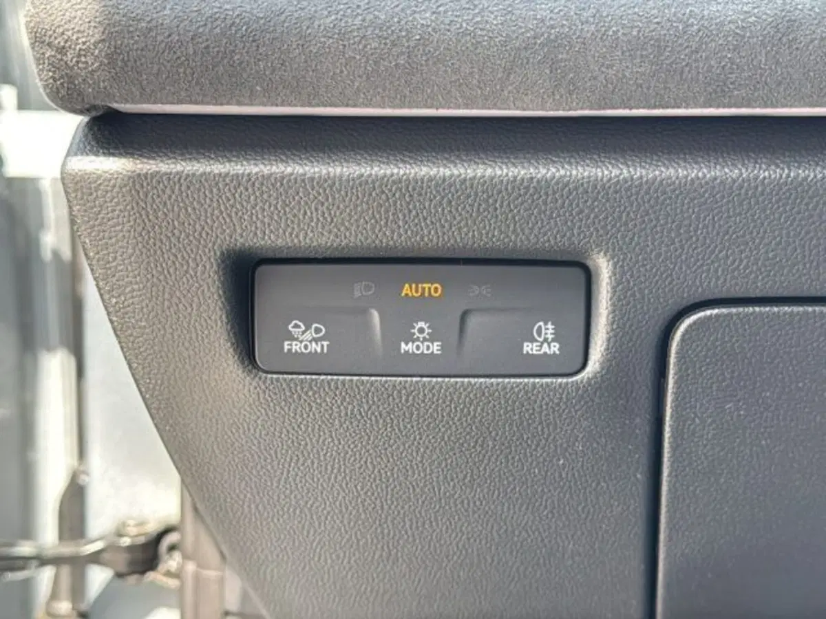 Volkswagen Passat nuova a Vicenza (14)