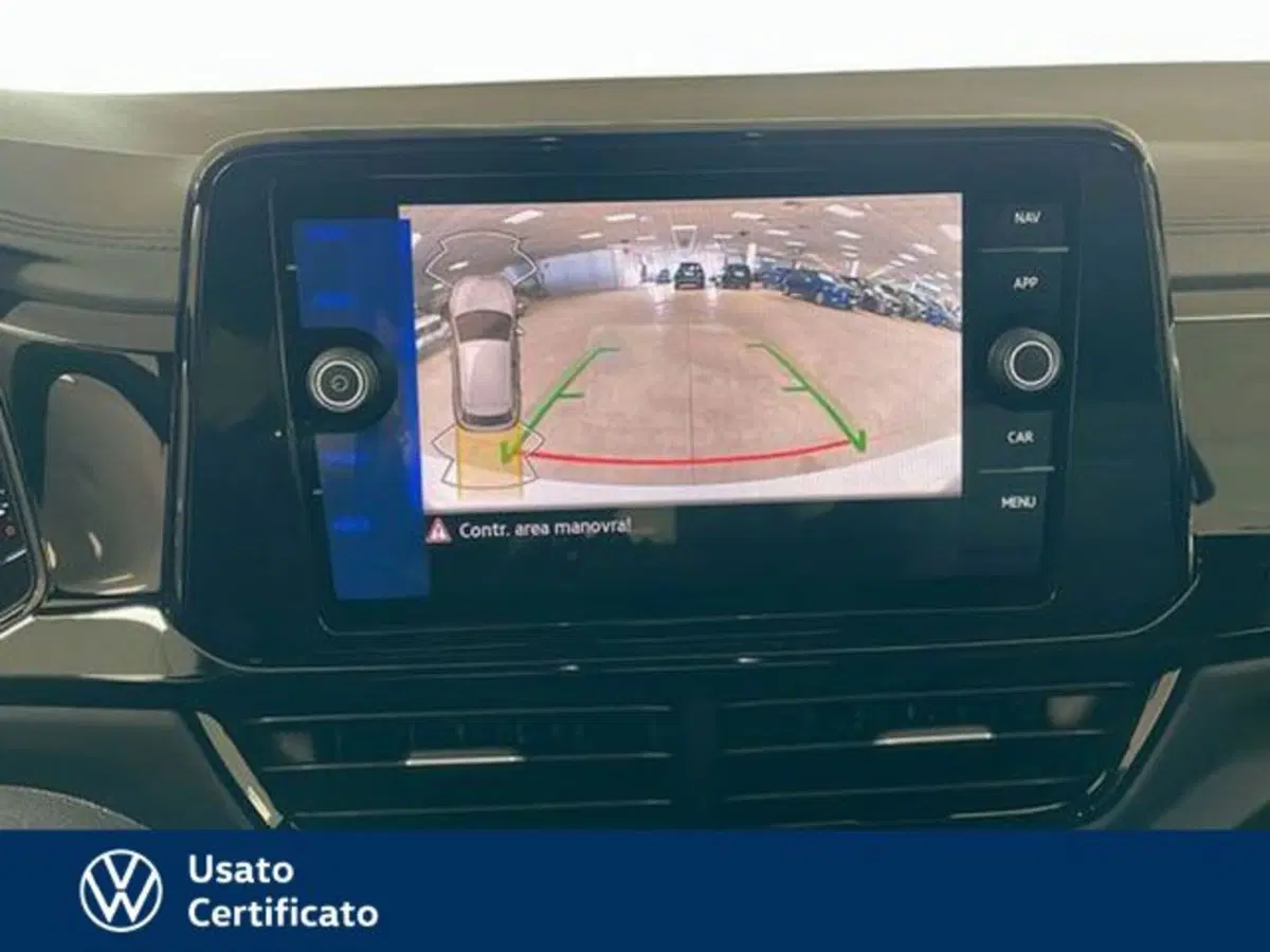 Volkswagen T-Roc nuova a Vicenza (14)