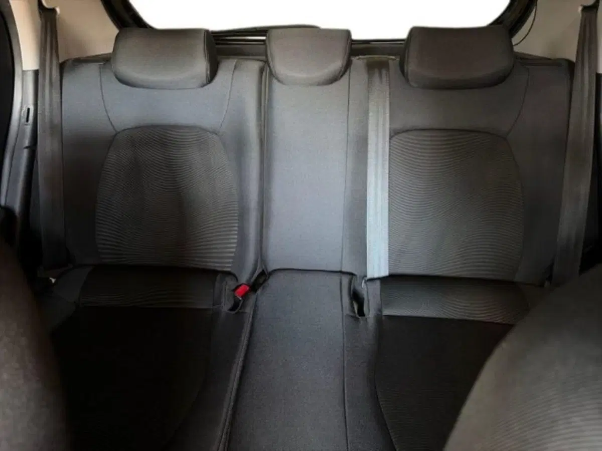 Hyundai i10 usata a Sassari (10)