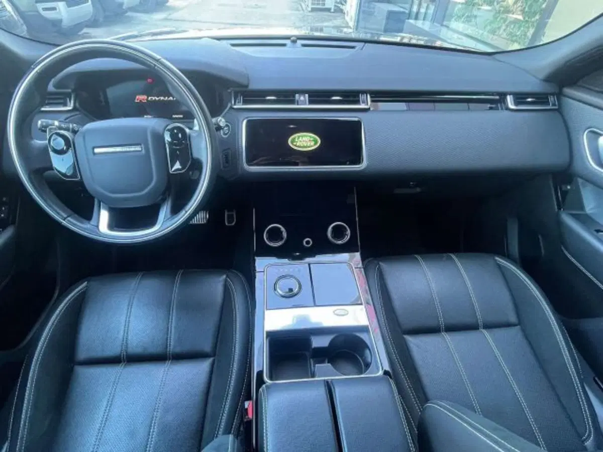 Land Rover Range Rover Velar usata a Firenze (10)