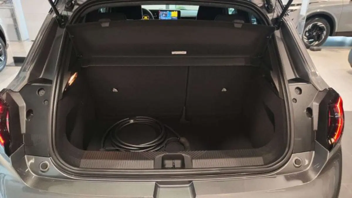 Nissan Micra nuova a Firenze (11)