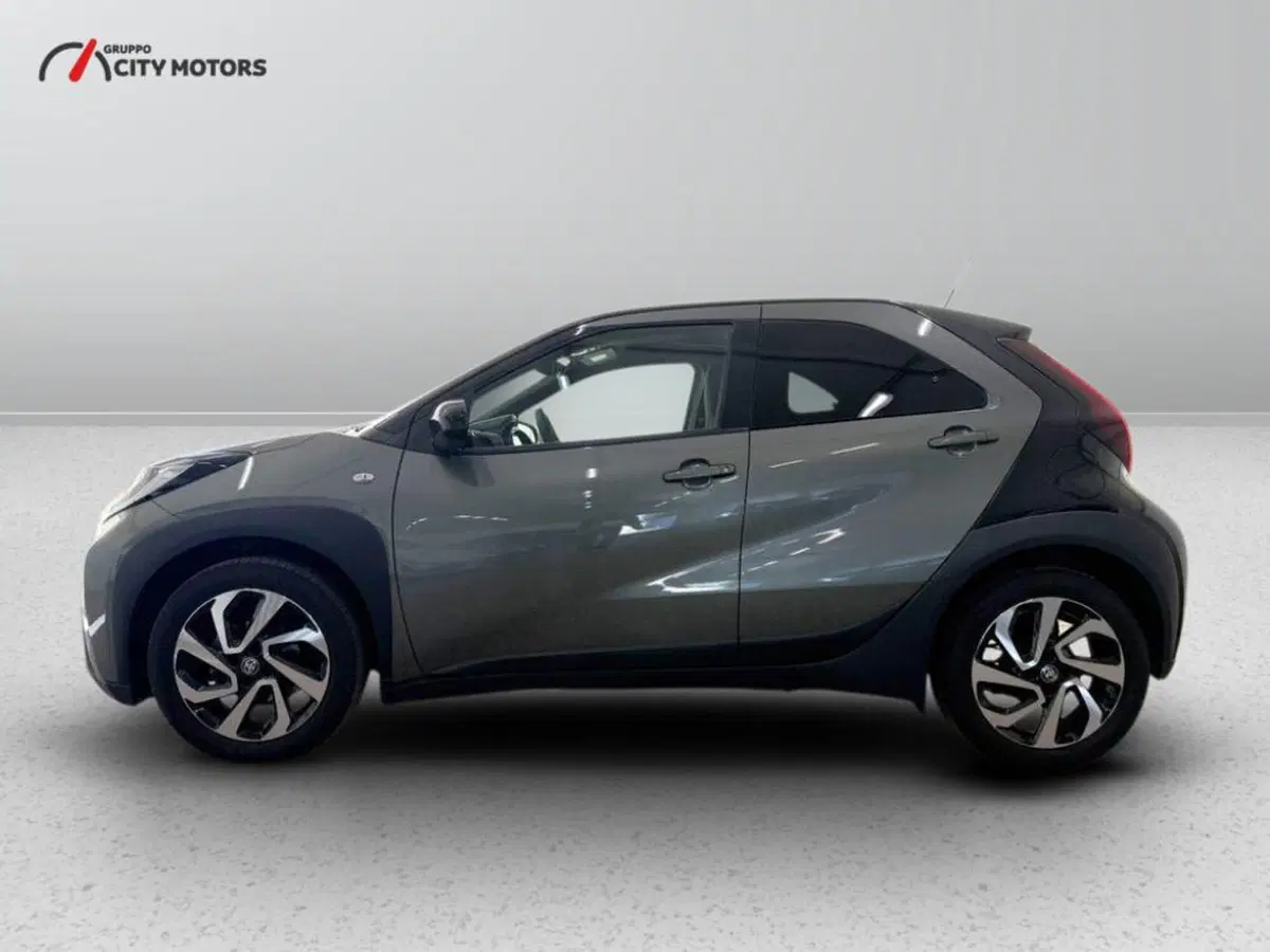 Toyota Aygo X usata a Monza e Brianza (4)