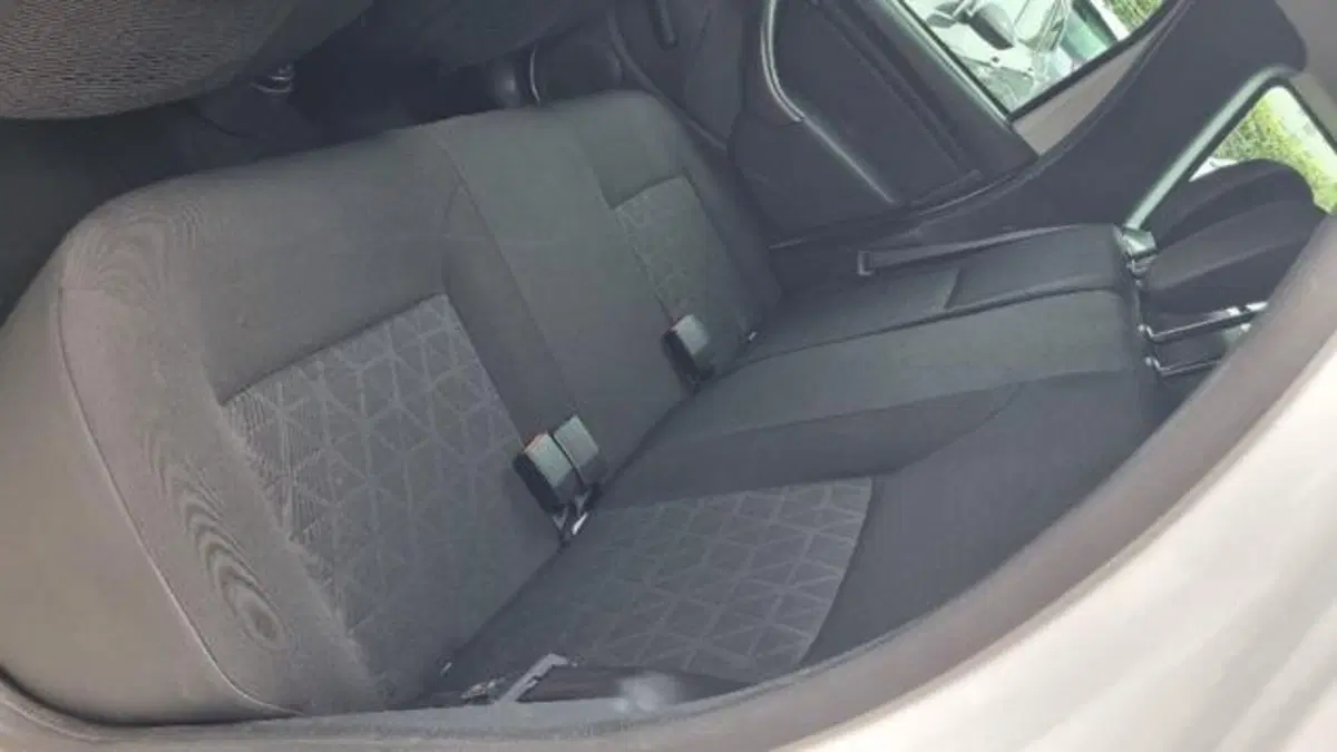 Dacia Duster usata a Savona (12)