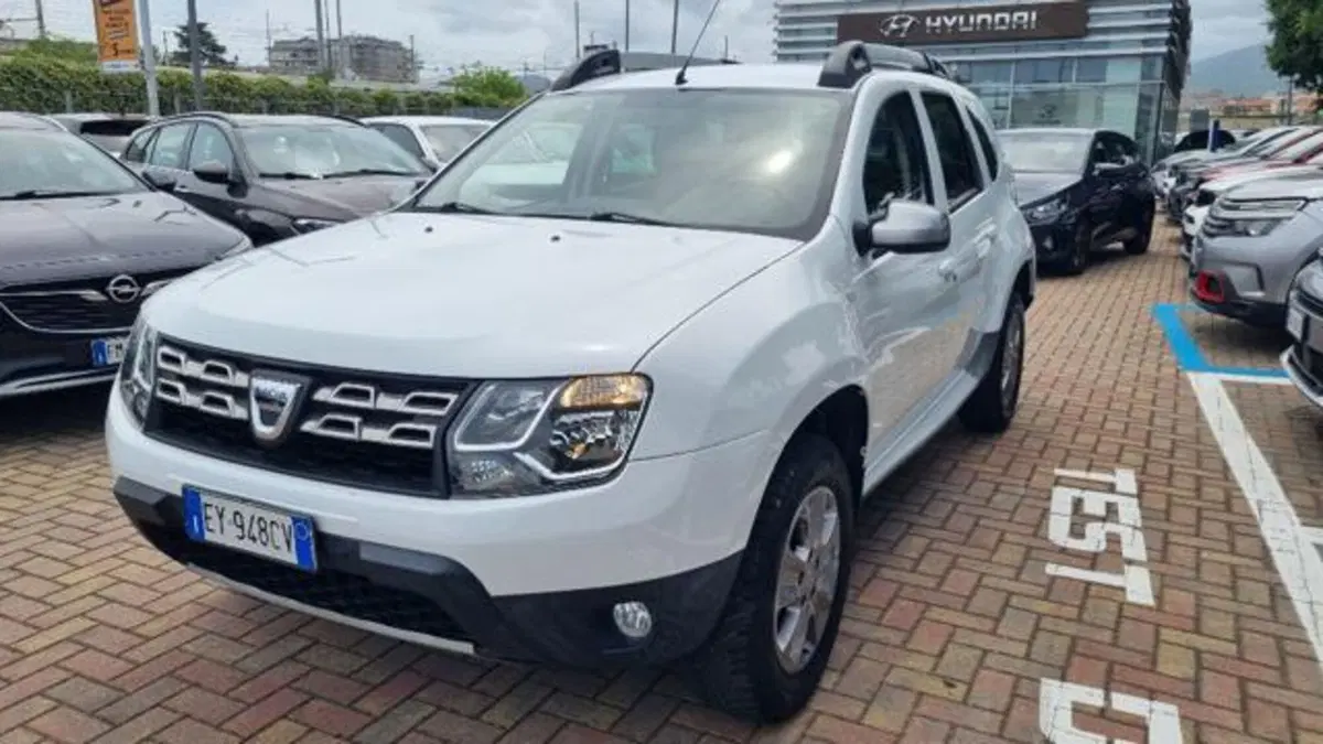 Dacia Duster usata a Savona (2)