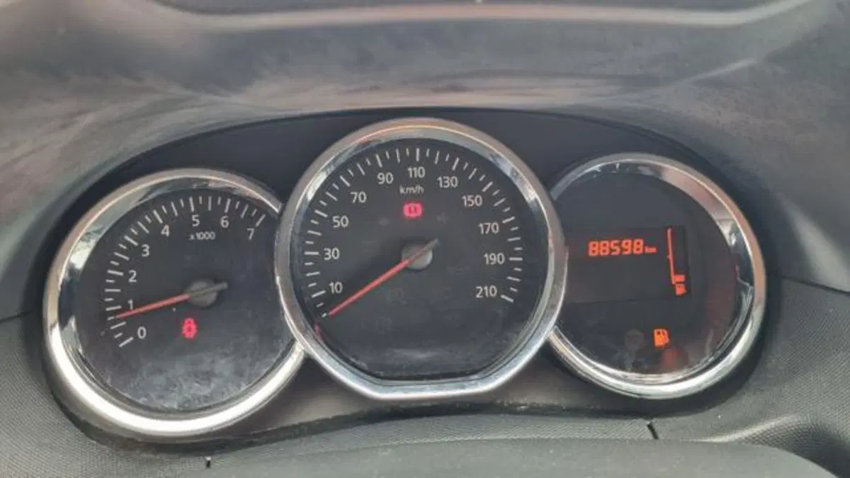 Dacia Duster usata a Savona (9)
