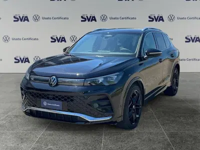 Volkswagen Tiguan Allspace 2.0 tdi R-Line 150cv dsg del 2024 usata a Ravenna