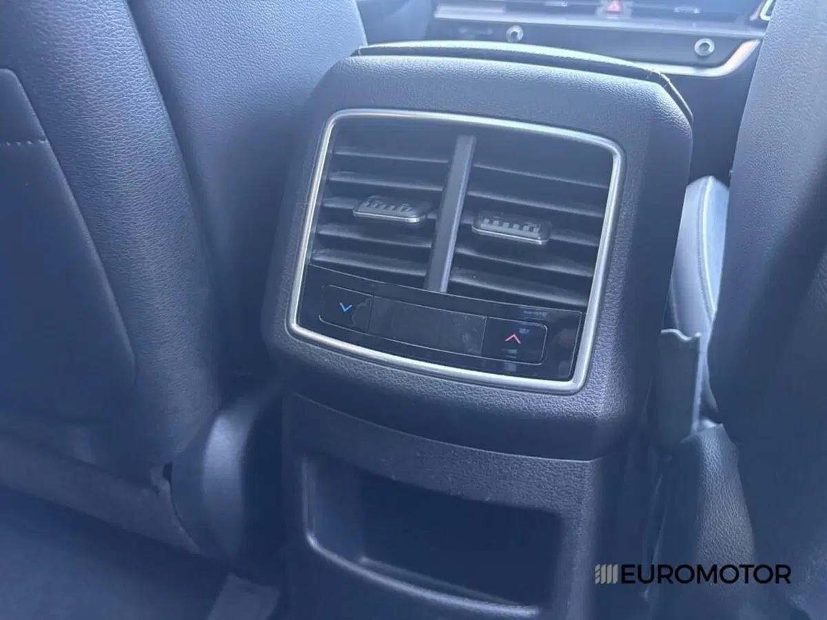 Kia Sportage usata a Bari (12)