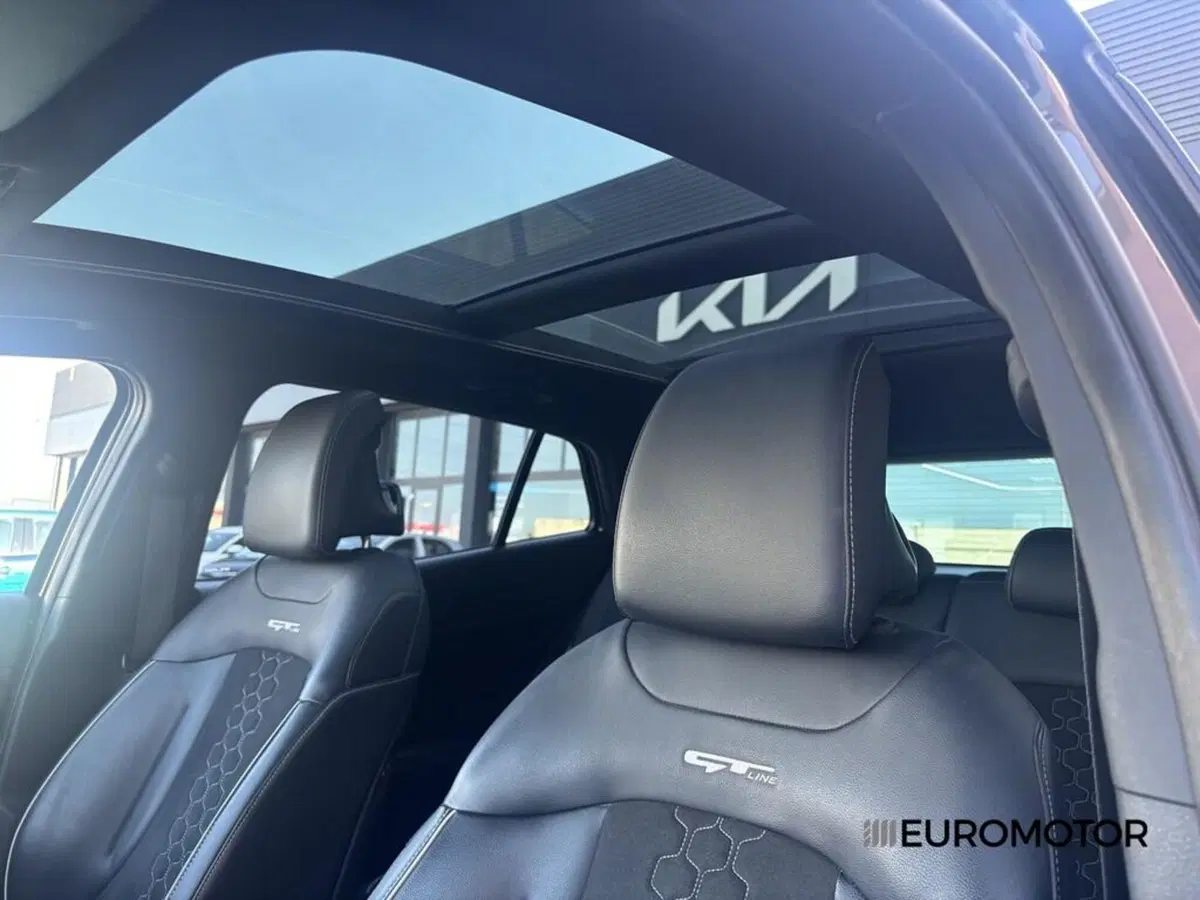 Kia Sportage usata a Bari (15)
