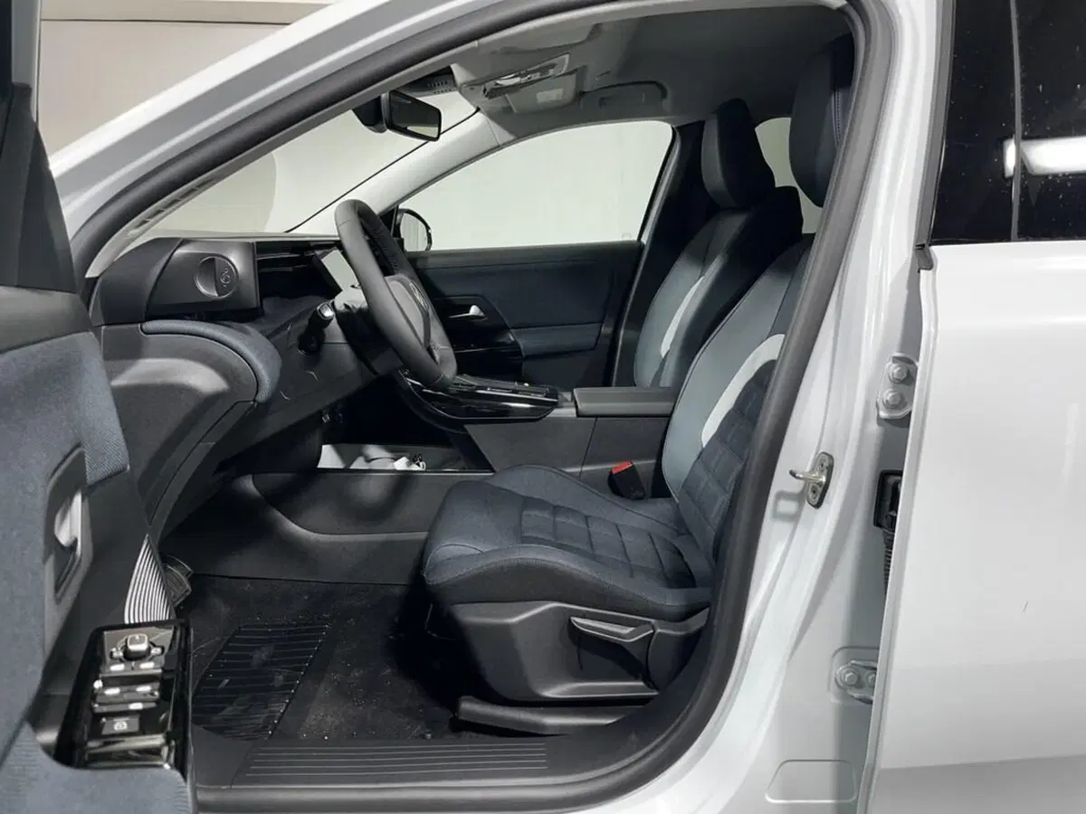 Citroen C5 Aircross nuova a Sondrio (10)