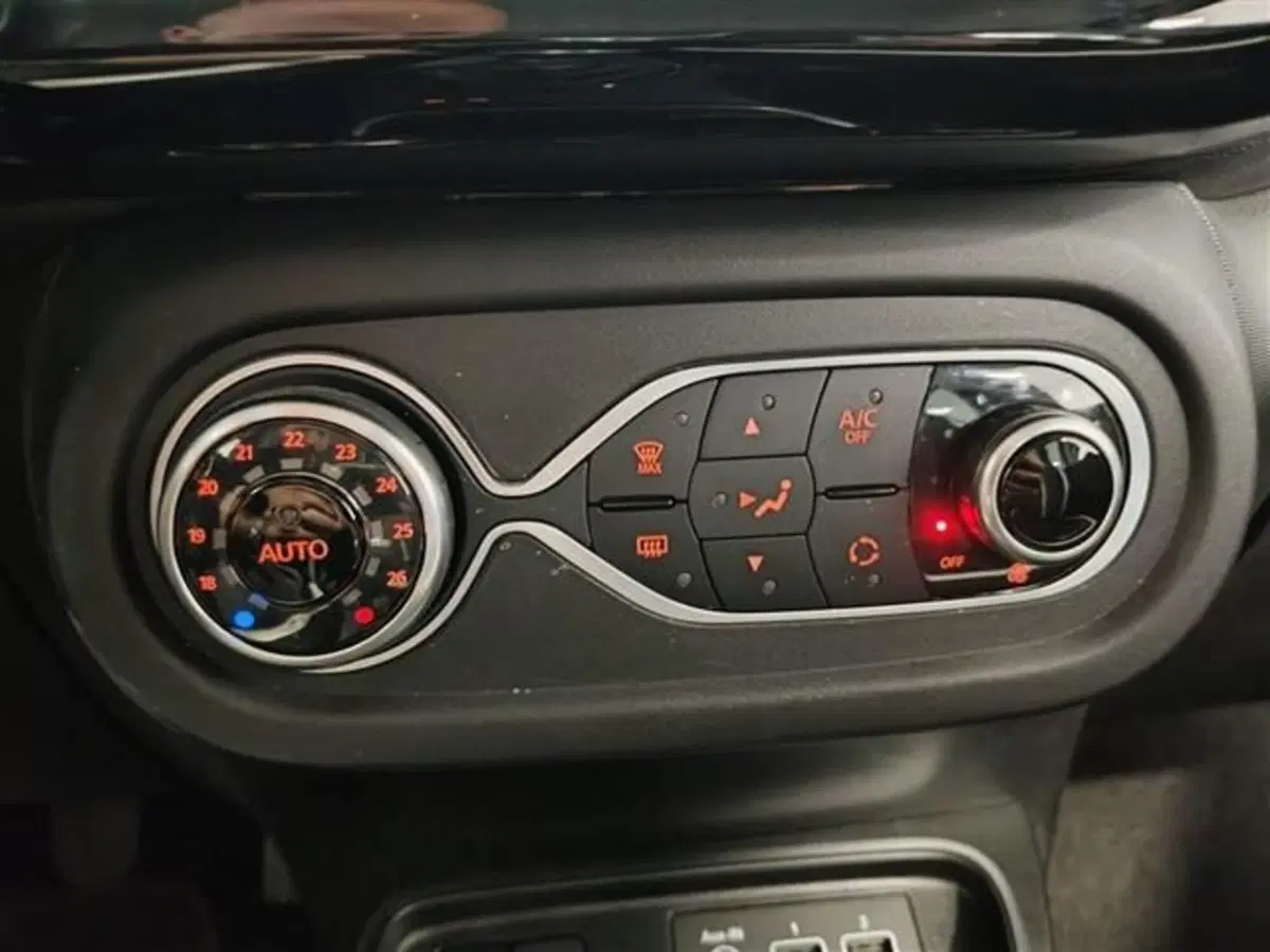 Renault Twingo usata a Siena (16)