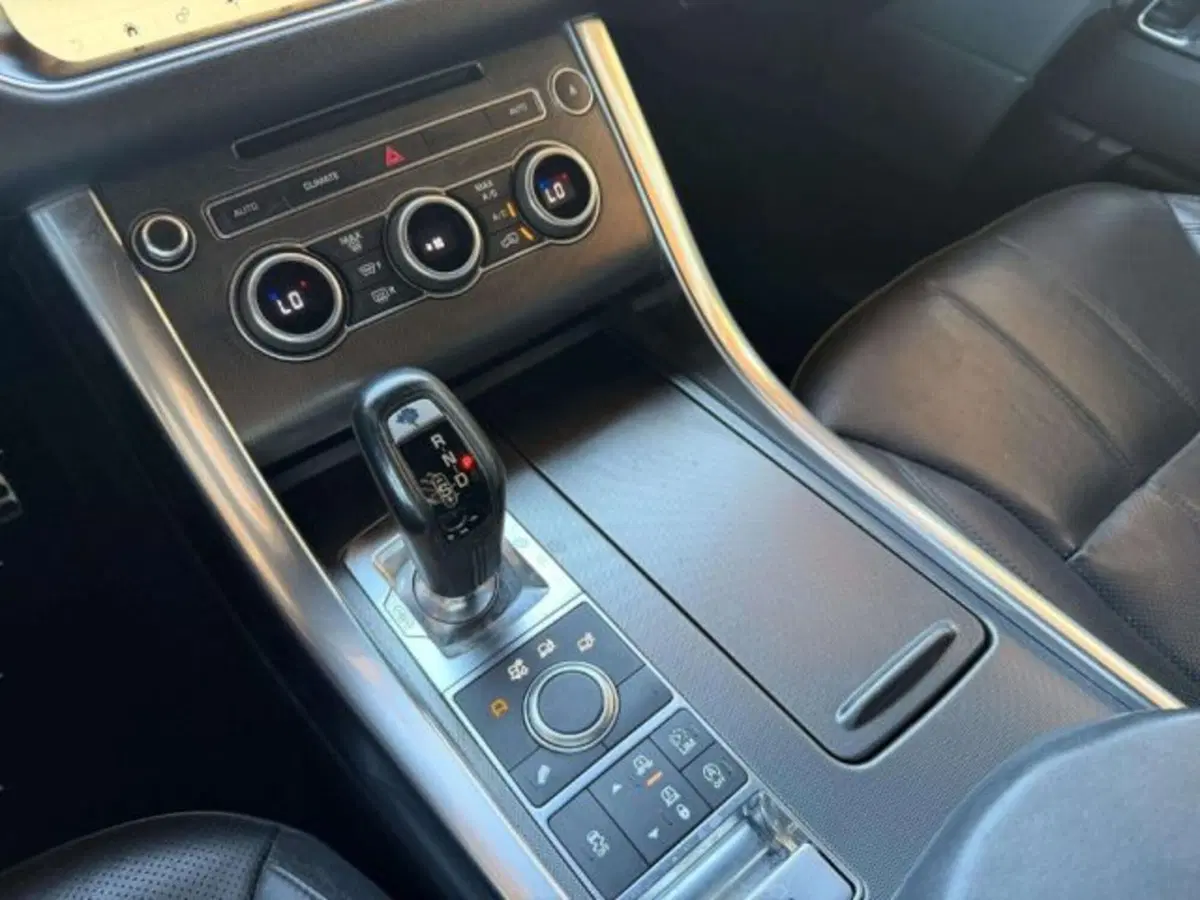 Land Rover Range Rover Sport usata a Siena (12)