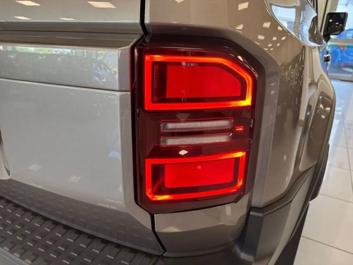 Toyota Land Cruiser usata a Prato (11)