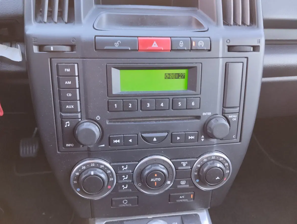 Land Rover Freelander usata a Asti (14)