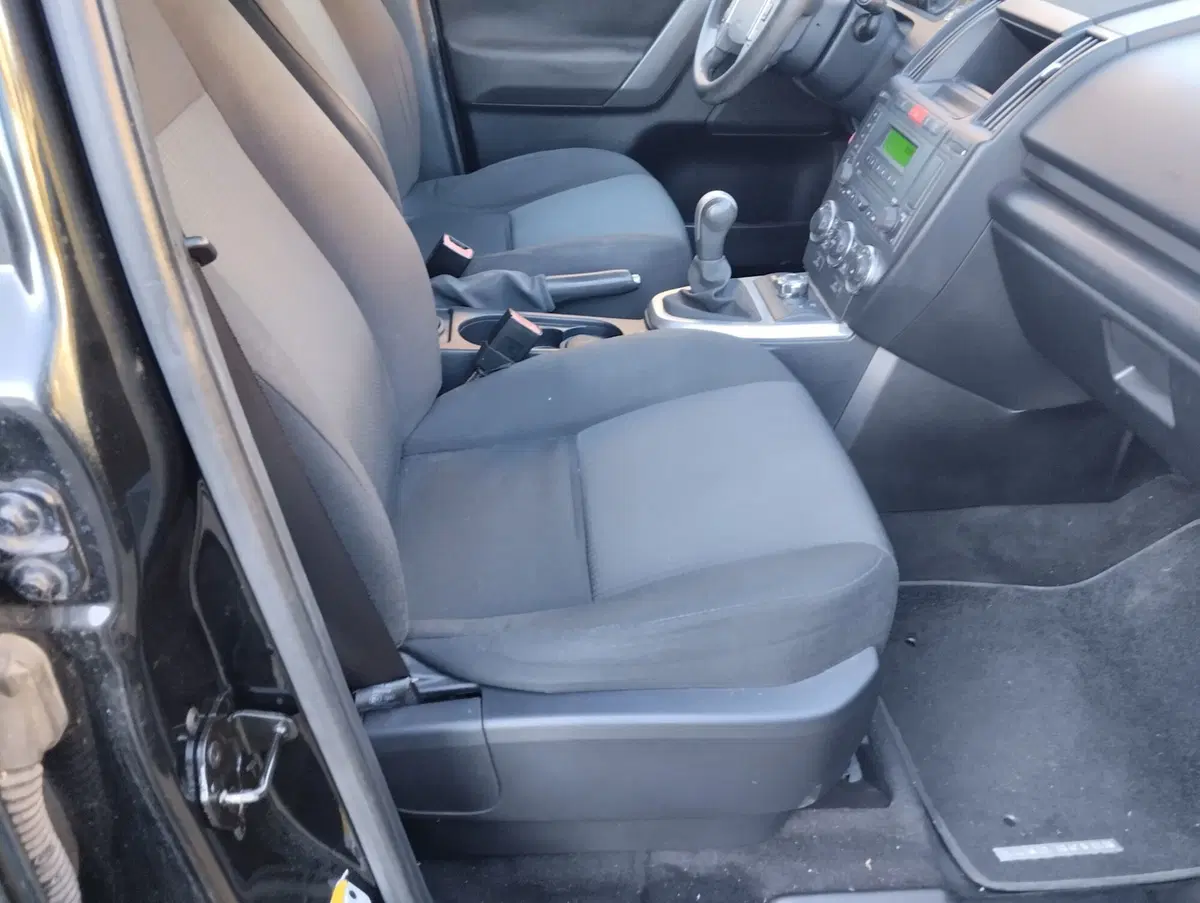 Land Rover Freelander usata a Asti (19)