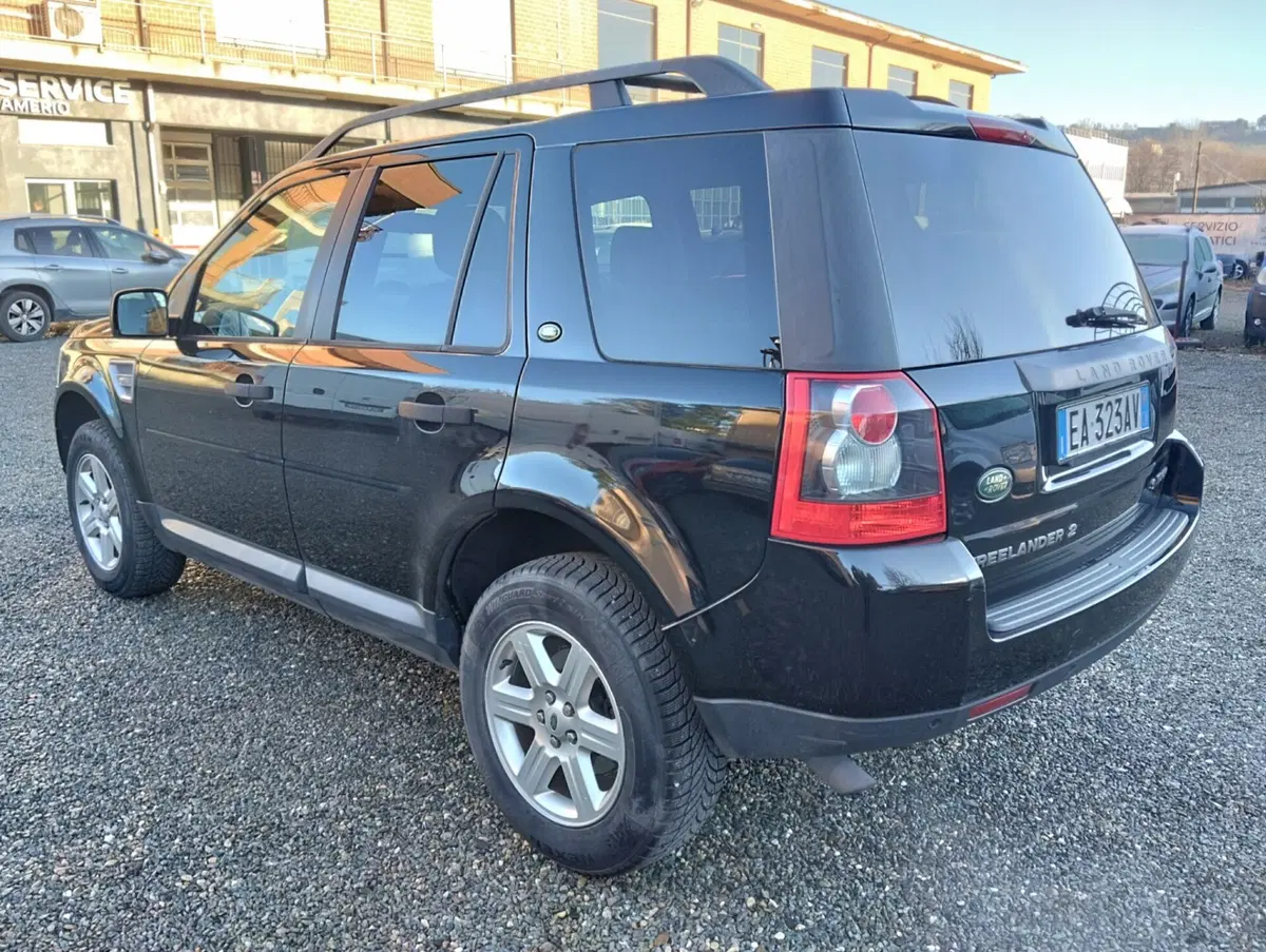 Land Rover Freelander usata a Asti (3)