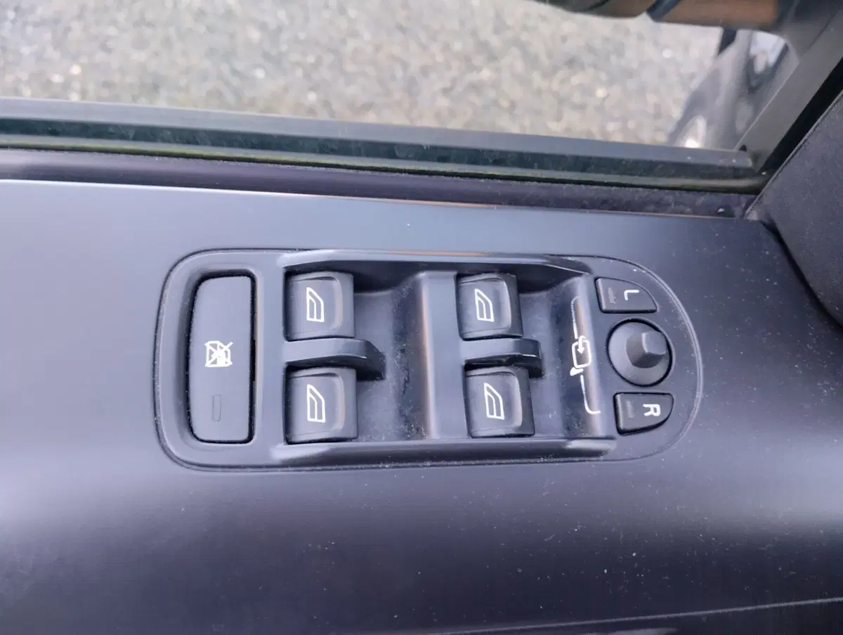 Land Rover Freelander usata a Asti (7)