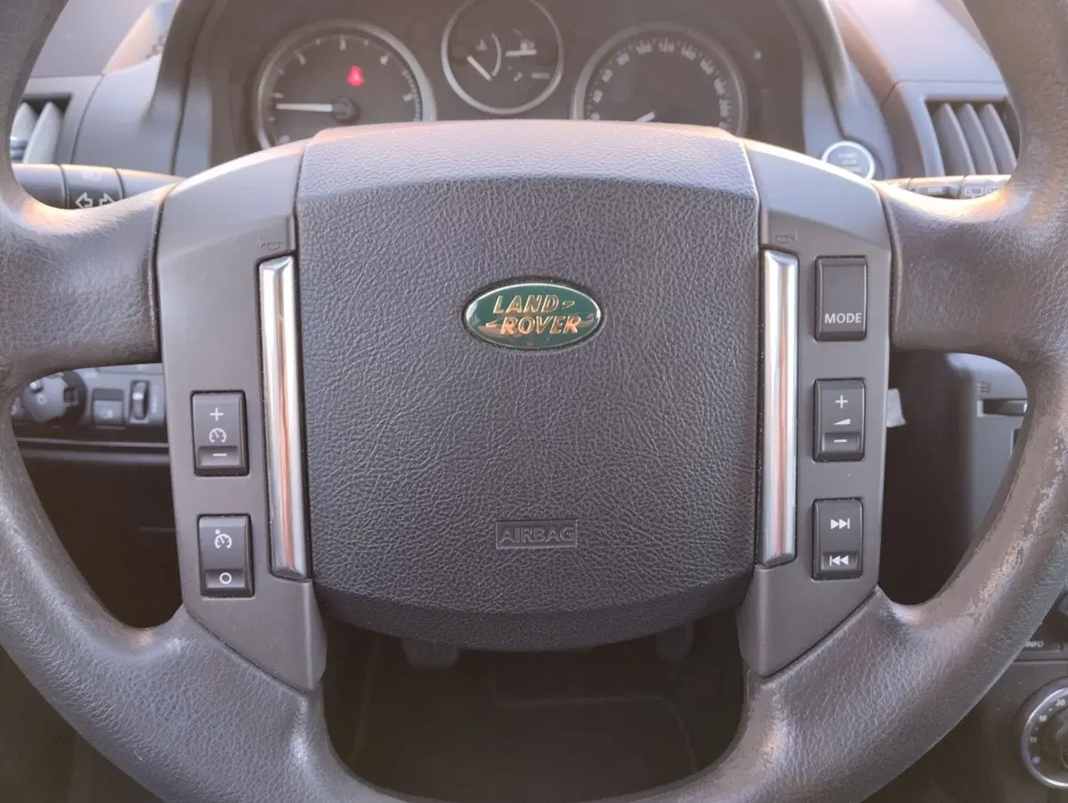 Land Rover Freelander usata a Asti (9)