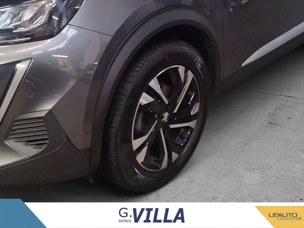 Peugeot 2008 usata a Milano (7)