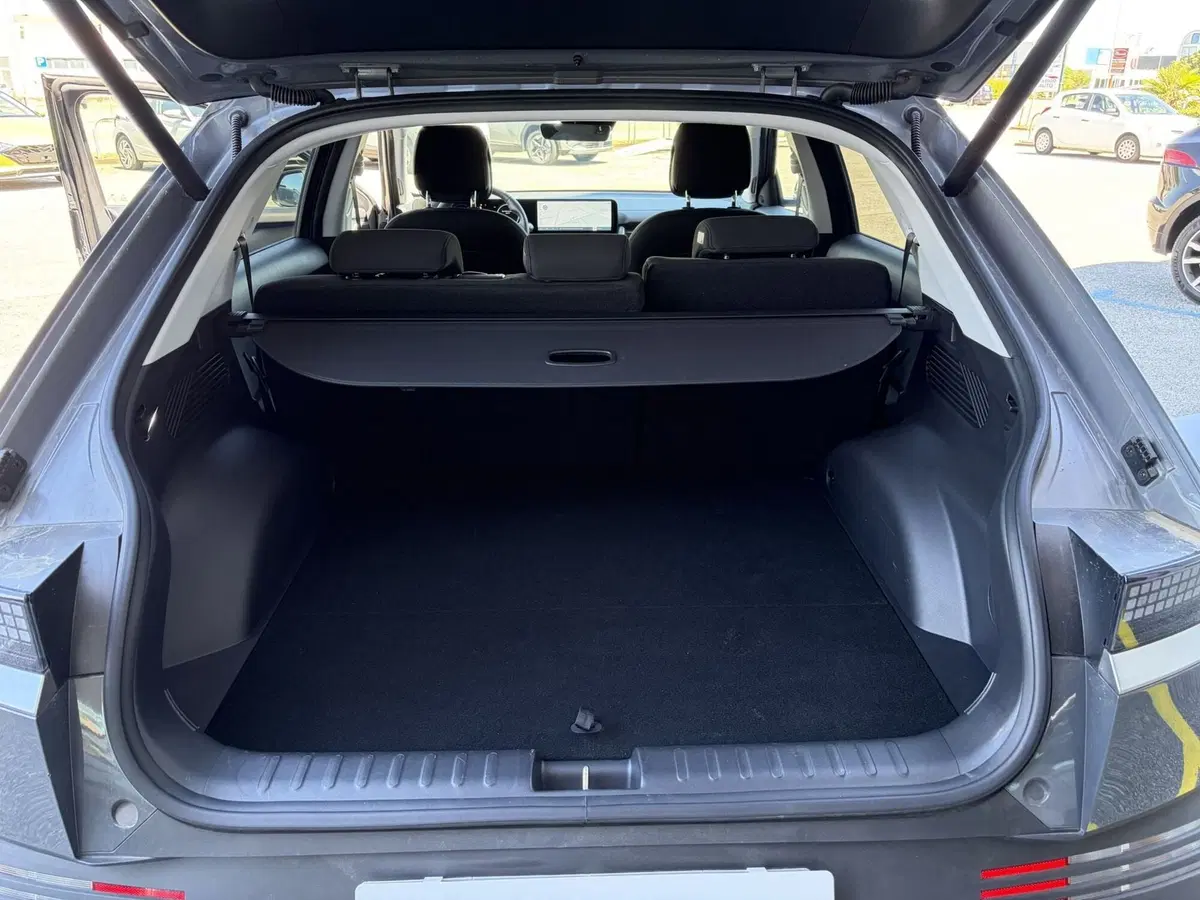 Hyundai Ioniq 5 usata a Vercelli (16)
