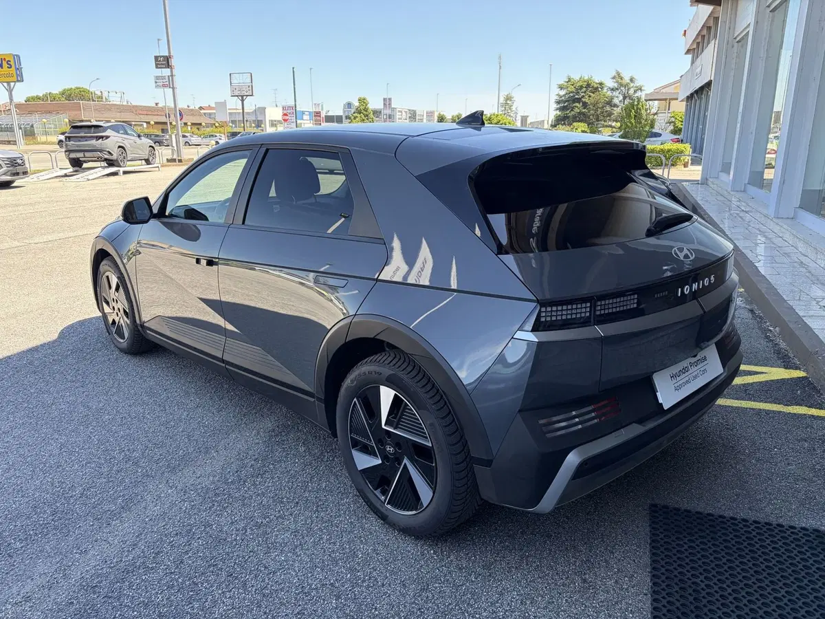 Hyundai Ioniq 5 usata a Vercelli (3)